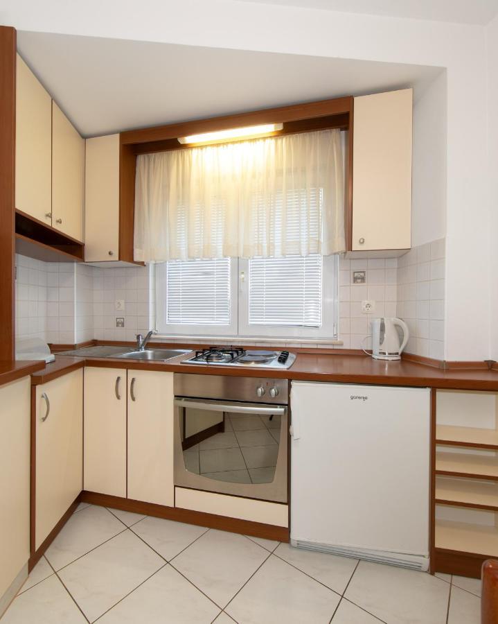Apartmani Biser Тучепи Екстер'єр фото