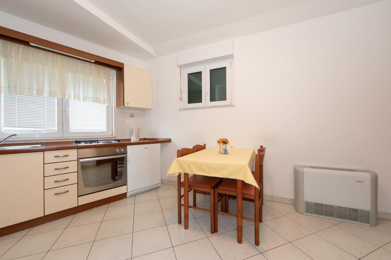 Apartmani Biser Тучепи Екстер'єр фото