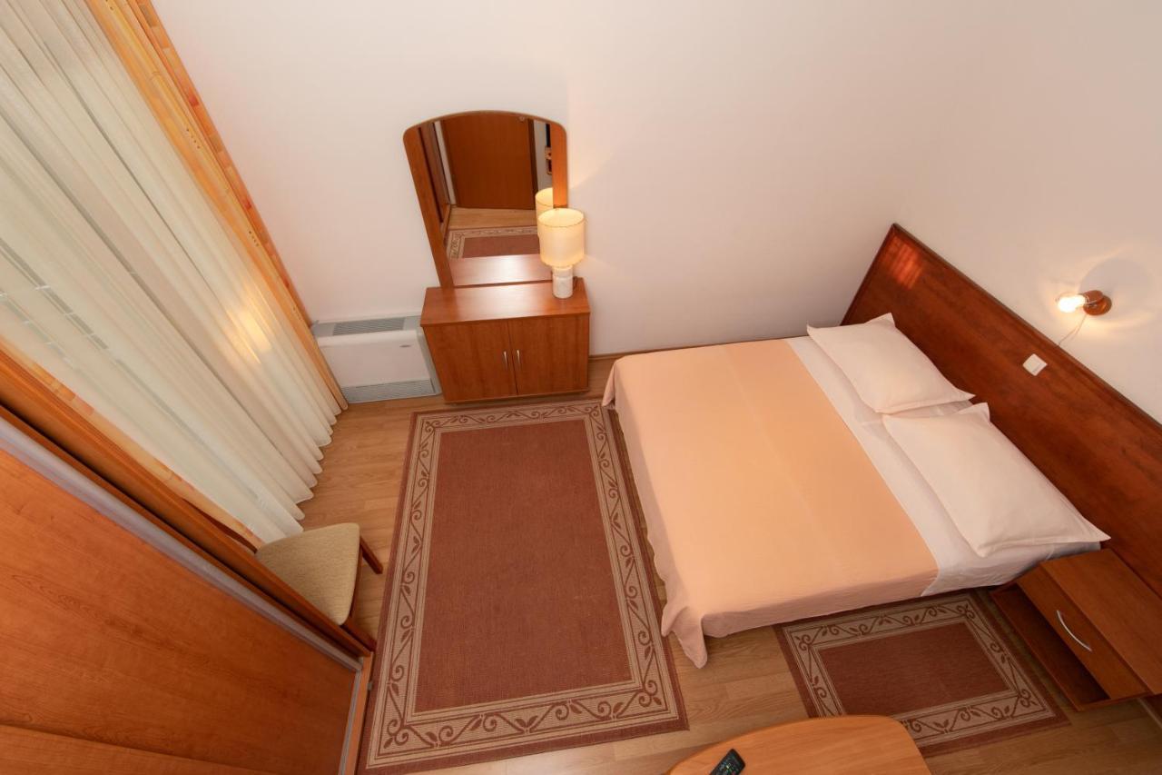 Apartmani Biser Тучепи Екстер'єр фото